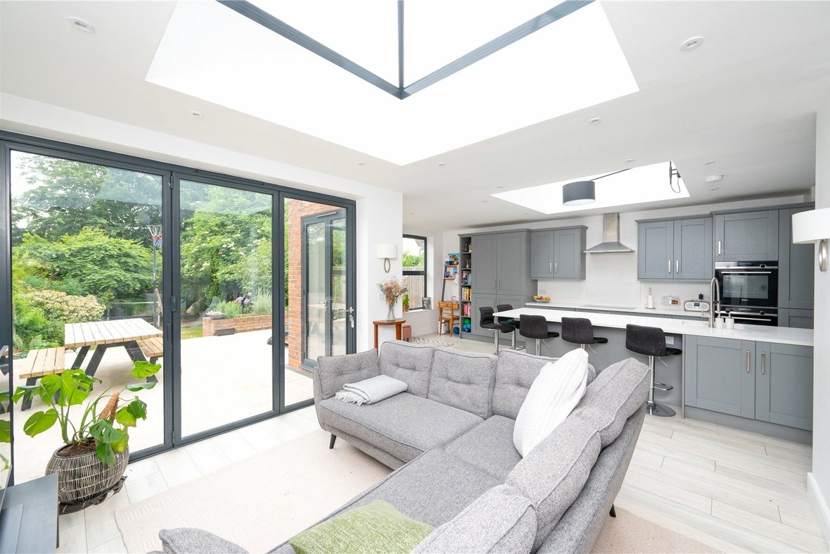 6 Bedroom House For SaleHouse For Sale in Beaconsfield Road, St. Albans, Hertfordshire - View 6 - Collinson Hall