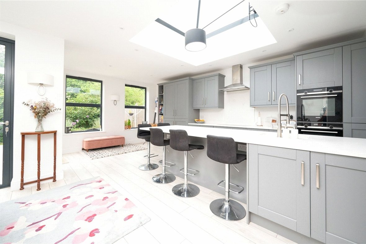 6 Bedroom House For SaleHouse For Sale in Beaconsfield Road, St. Albans, Hertfordshire - View 18 - Collinson Hall