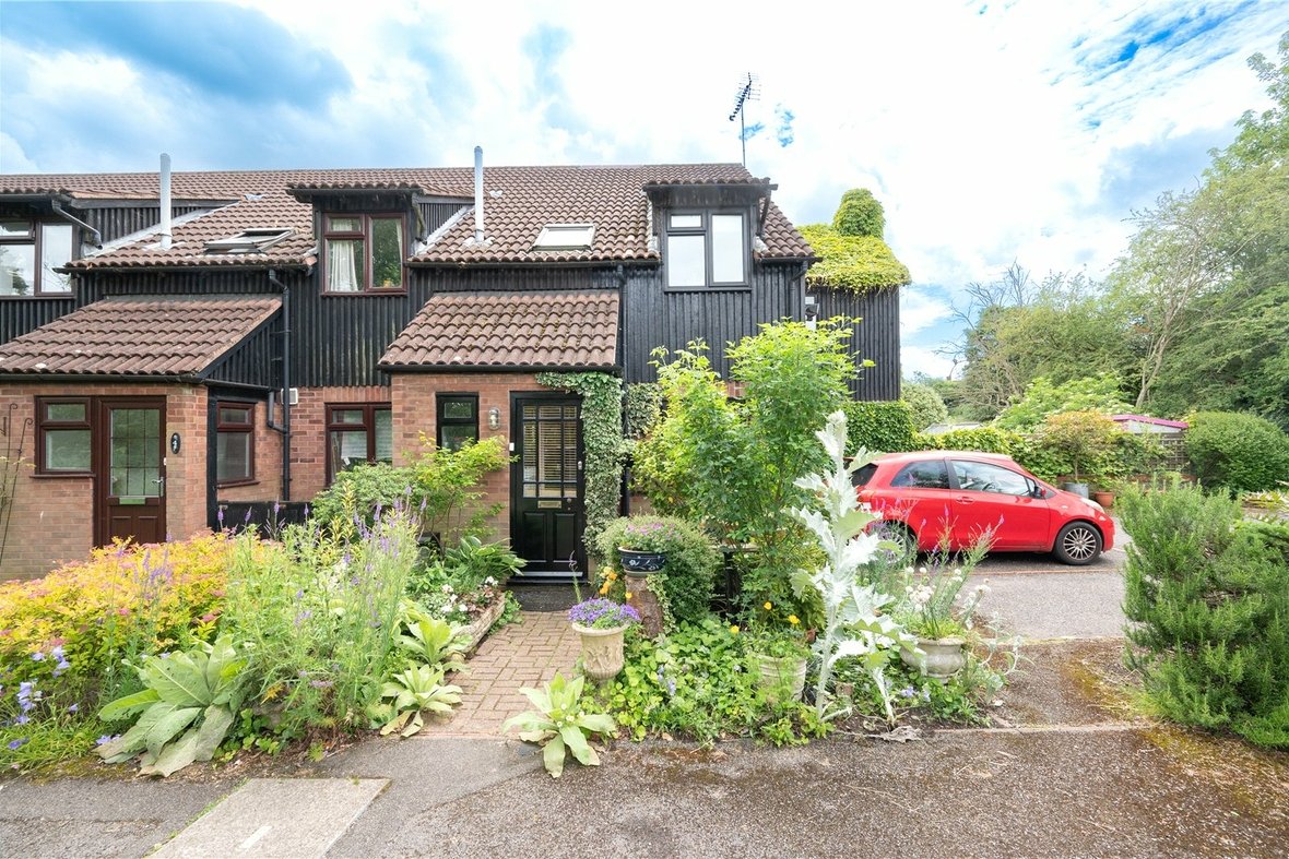 3 Bedroom House Sold Subject to ContractHouse Sold Subject to Contract in Old Sopwell Gardens, St. Albans, St Albans - View 1 - Collinson Hall