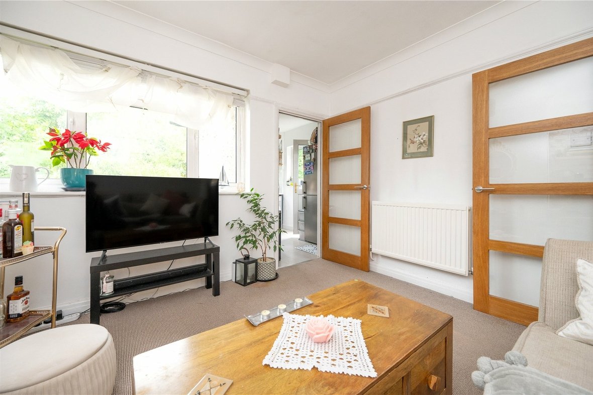 2 Bedroom Maisonette Sold Subject to ContractMaisonette Sold Subject to Contract in Vernon Close, St. Albans, Hertfordshire - View 5 - Collinson Hall