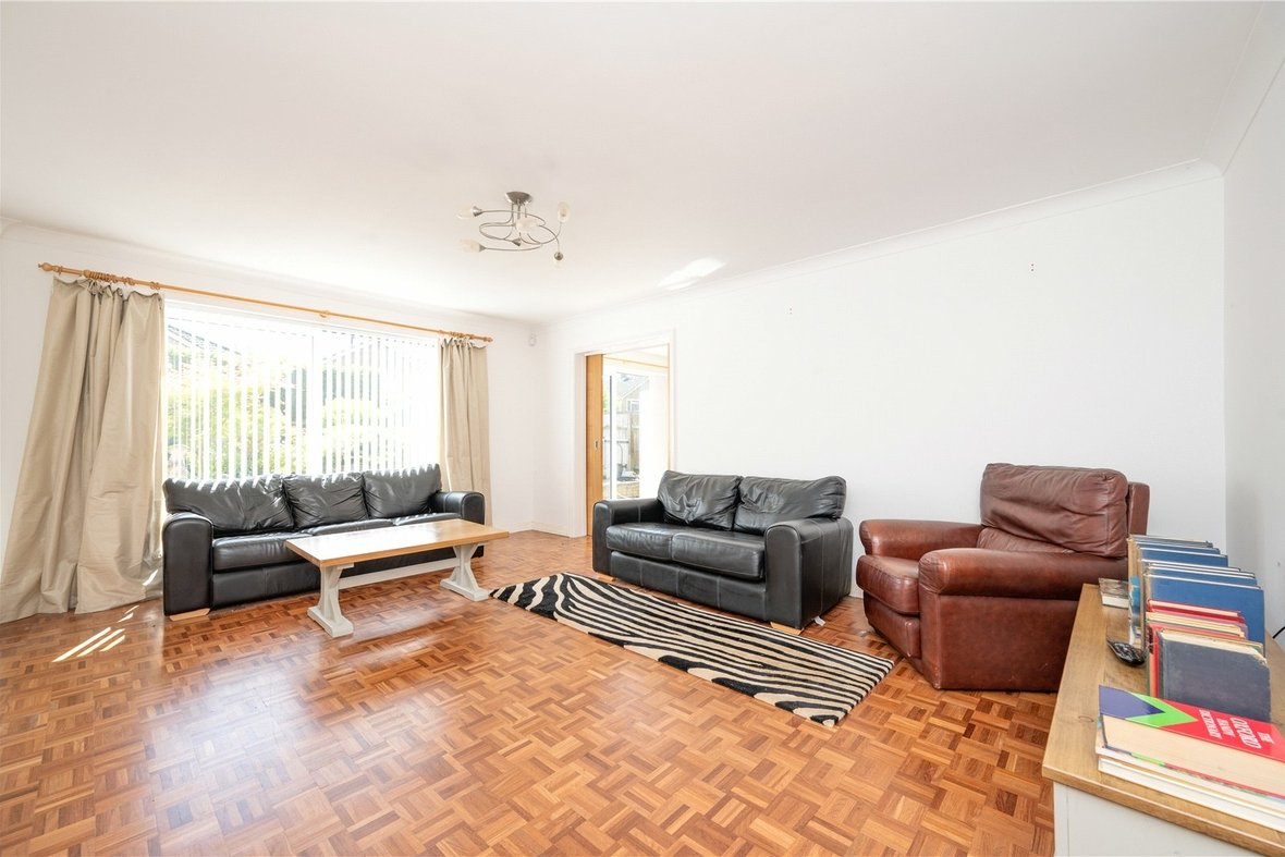 4 Bedroom House For SaleHouse For Sale in Hawthorn Way, St. Albans, Hertfordshire - View 5 - Collinson Hall