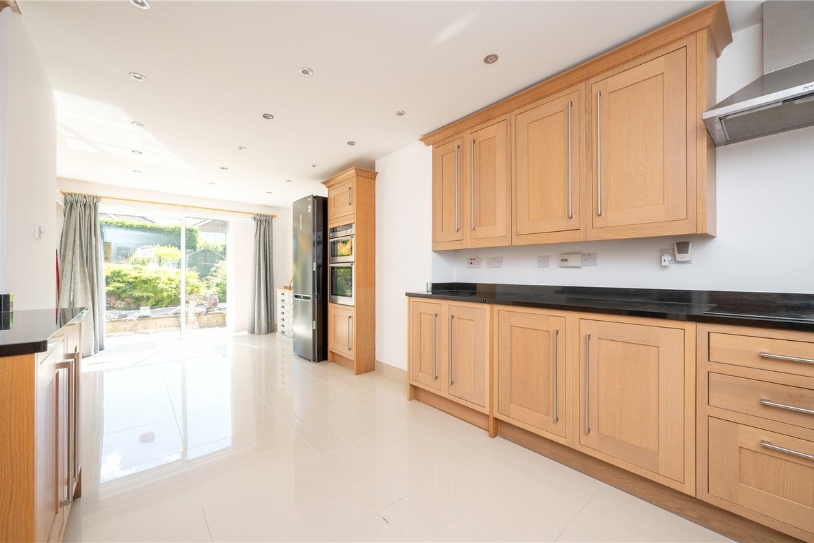 4 Bedroom House For SaleHouse For Sale in Hawthorn Way, St. Albans, Hertfordshire - View 3 - Collinson Hall