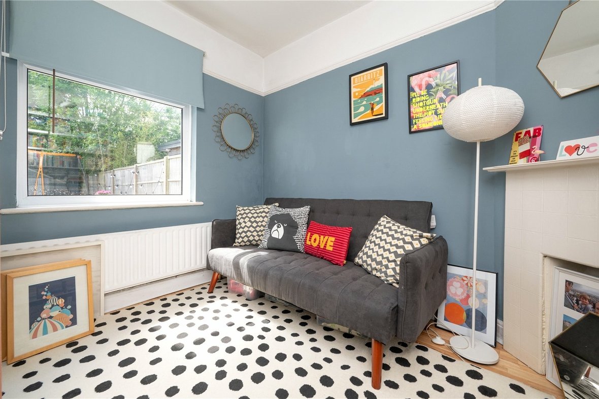 3 Bedroom Maisonette Sold Subject to ContractMaisonette Sold Subject to Contract in Tavistock Avenue, St. Albans, Hertfordshire - View 5 - Collinson Hall