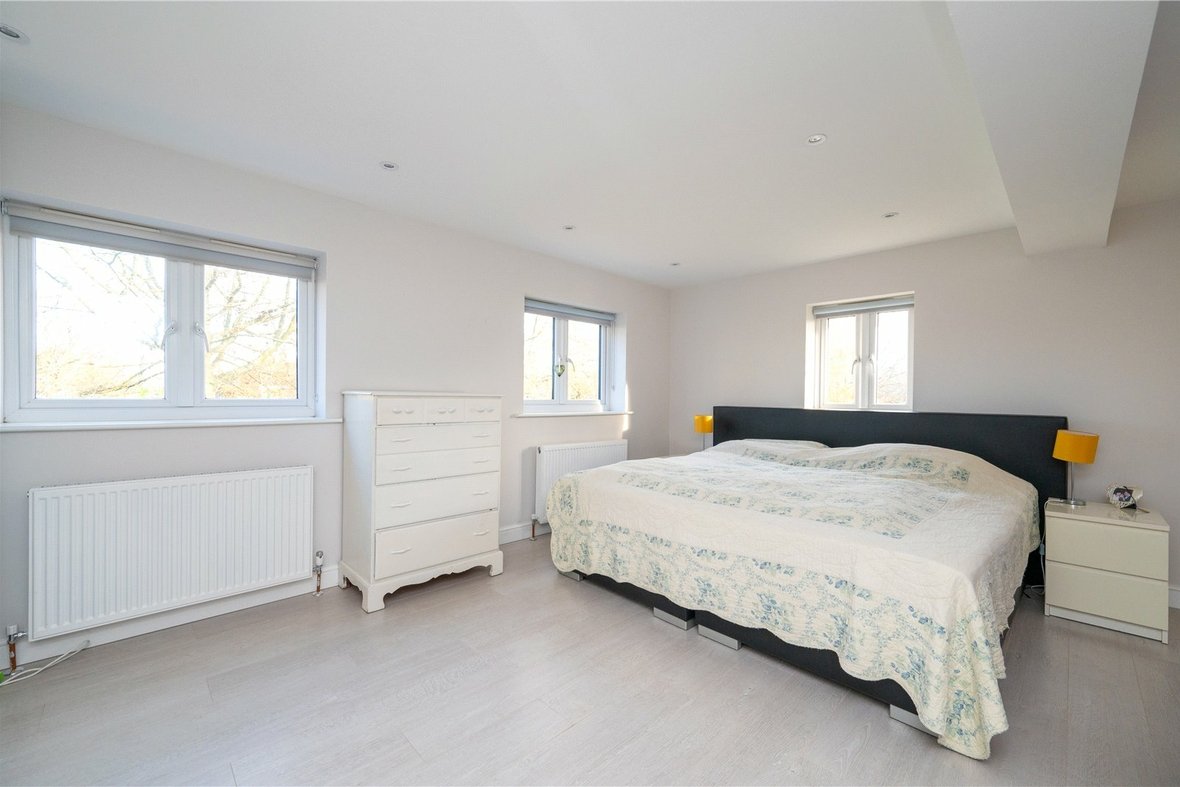 4 Bedroom House New InstructionHouse New Instruction in Flint Way, St. Albans, Hertfordshire - View 13 - Collinson Hall