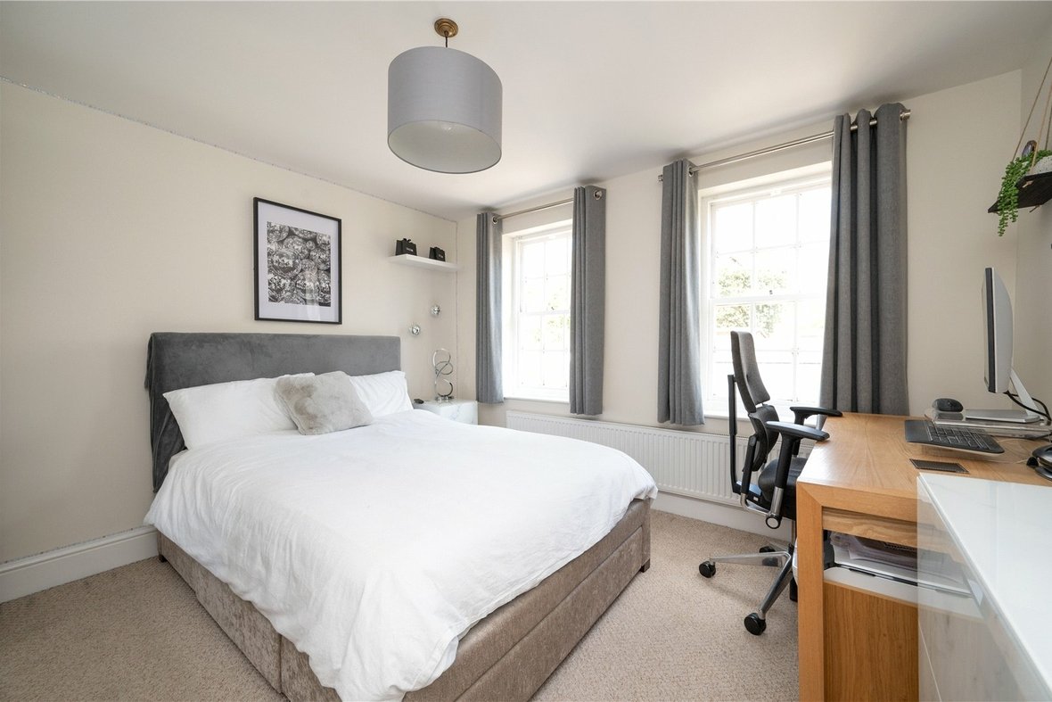 2 Bedroom House Sold Subject to ContractHouse Sold Subject to Contract in Oster Street, St. Albans, Hertfordshire - View 8 - Collinson Hall