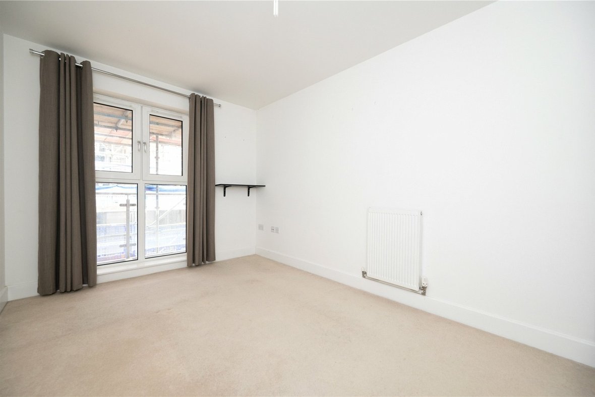 2 Bedroom Apartment For SaleApartment For Sale in Charrington Place, St. Albans, Hertfordshire - View 6 - Collinson Hall