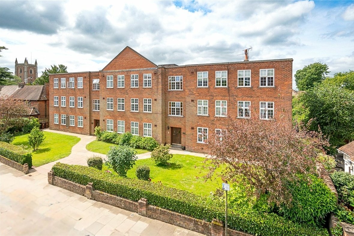 2 Bedroom Apartment For SaleApartment For Sale in Grange Street, St. Albans, Hertfordshire - View 1 - Collinson Hall