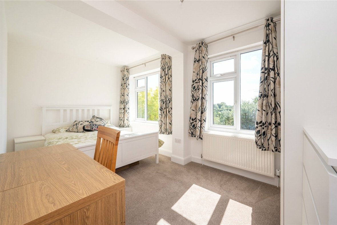 4 Bedroom House For SaleHouse For Sale in Shenley Lane, London Colney, St Albans - View 14 - Collinson Hall