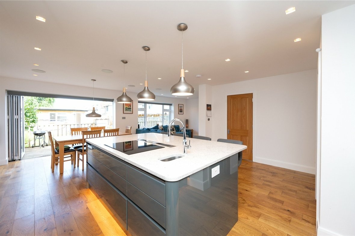 4 Bedroom House For SaleHouse For Sale in Shenley Lane, London Colney, St Albans - View 18 - Collinson Hall