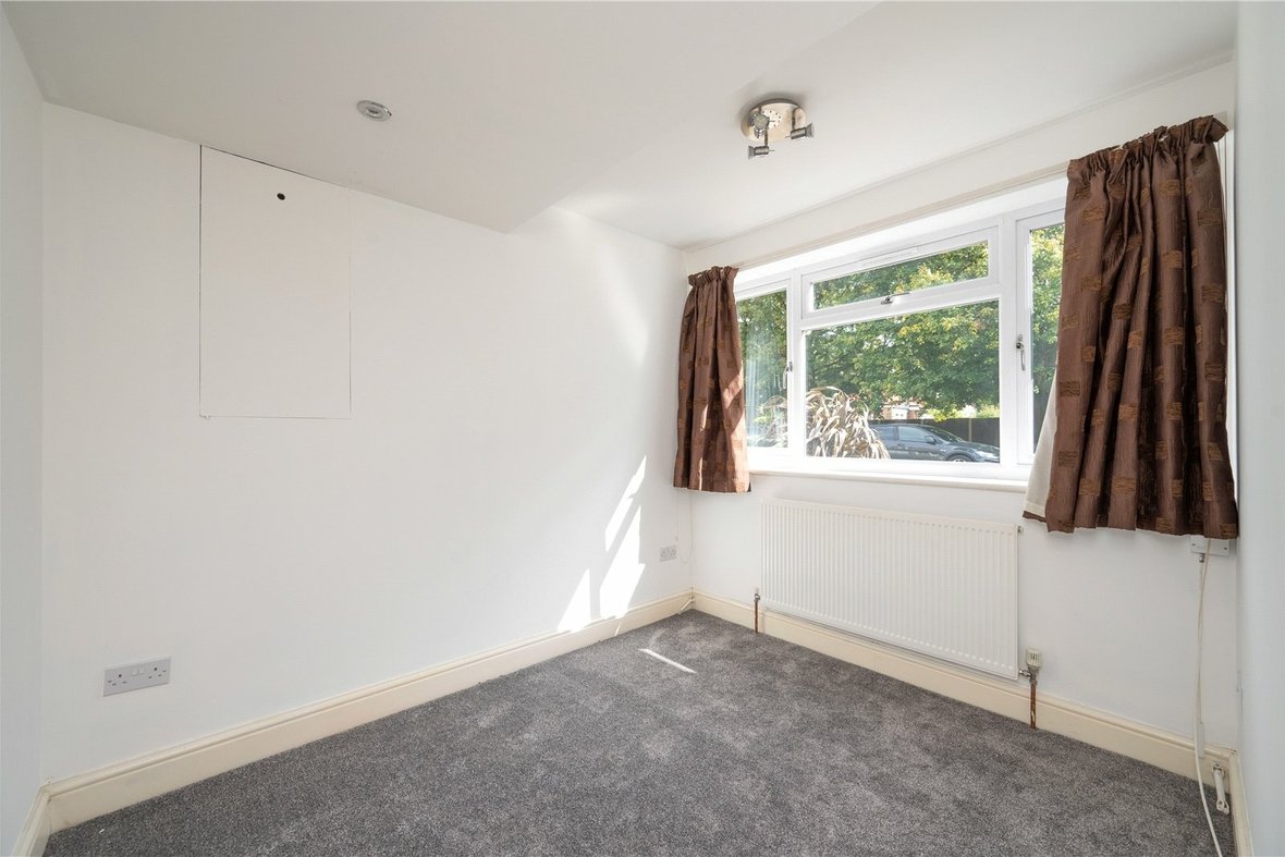 4 Bedroom House New InstructionHouse New Instruction in Maplefield, Park Street, St. Albans - View 11 - Collinson Hall