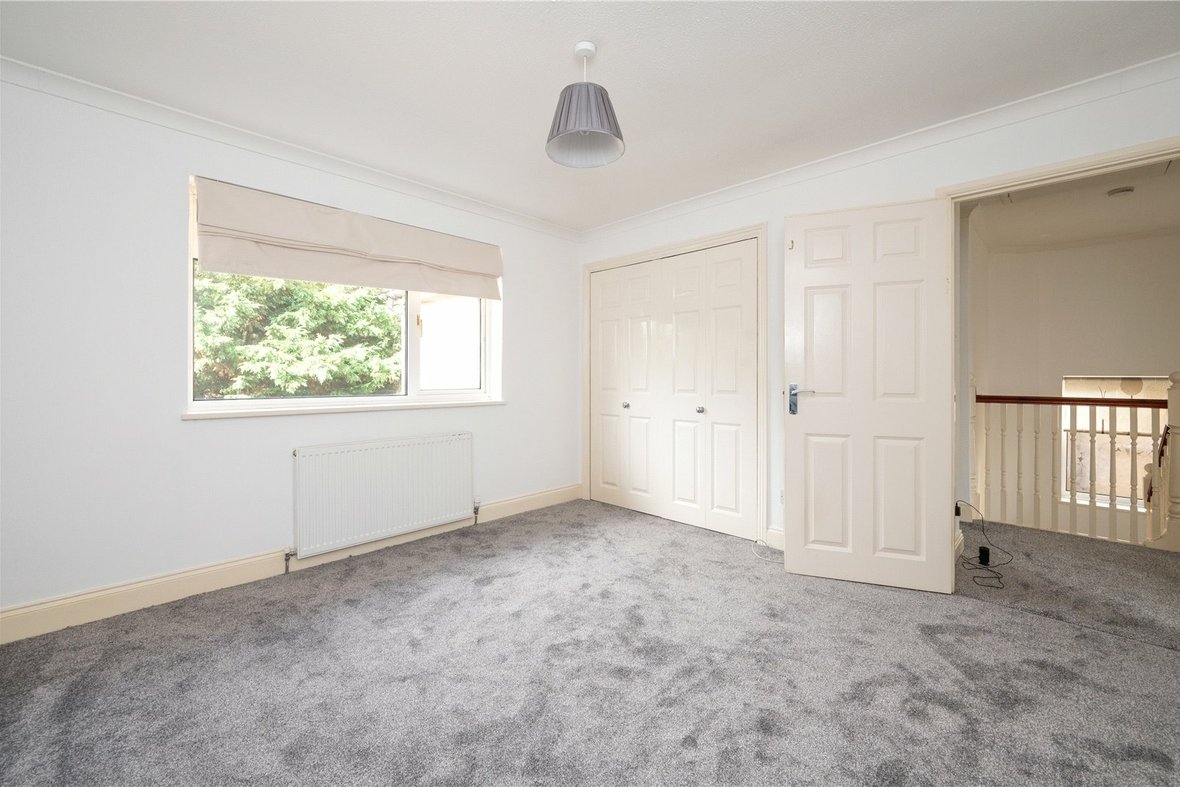 4 Bedroom House New InstructionHouse New Instruction in Maplefield, Park Street, St. Albans - View 10 - Collinson Hall