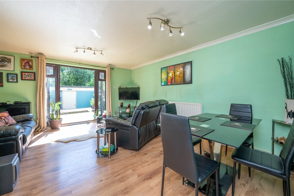 2 Bedroom House For SaleHouse For Sale in Grindcobbe, St. Albans, Hertfordshire - View 4 - Collinson Hall