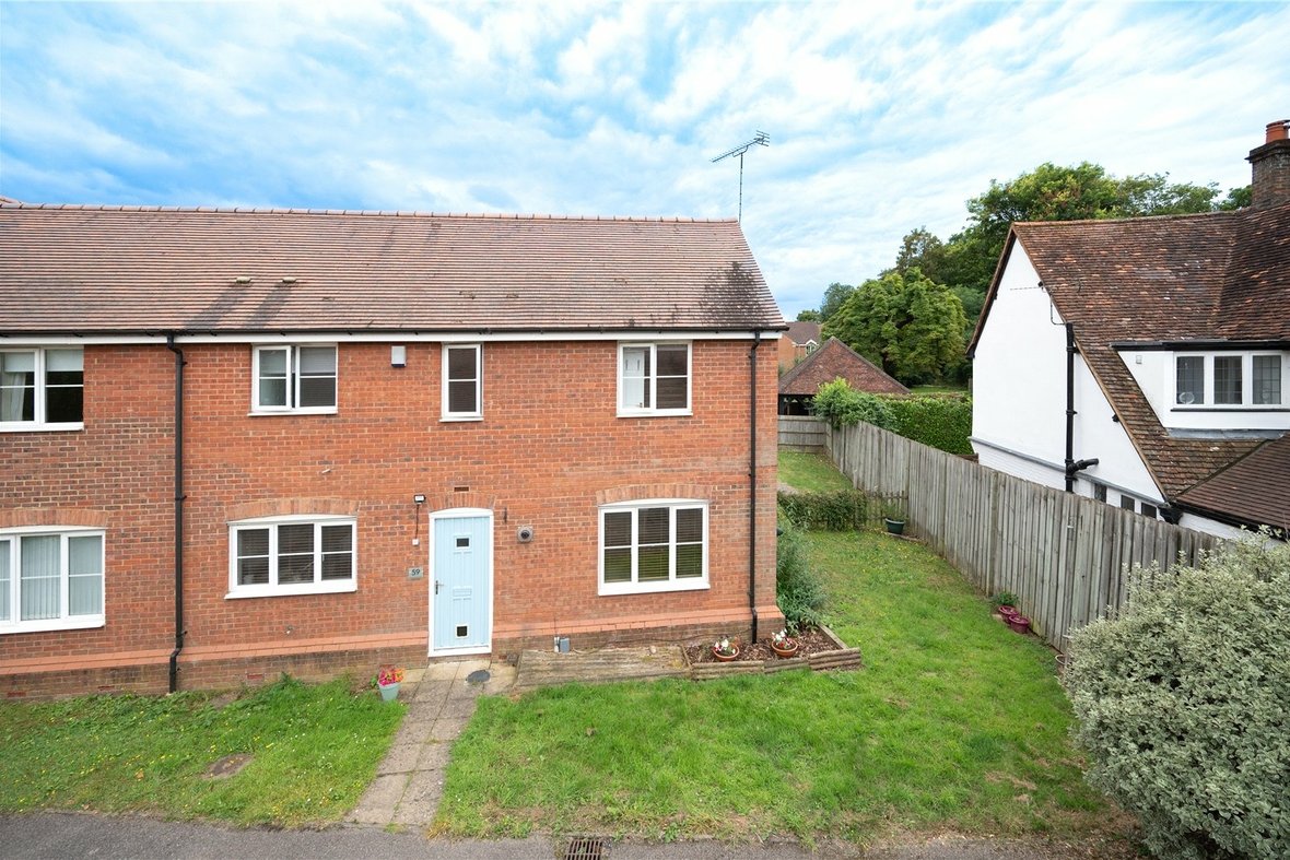 3 Bedroom House Sold Subject to ContractHouse Sold Subject to Contract in Wynches Farm Drive, St. Albans, Hertfordshire - View 12 - Collinson Hall