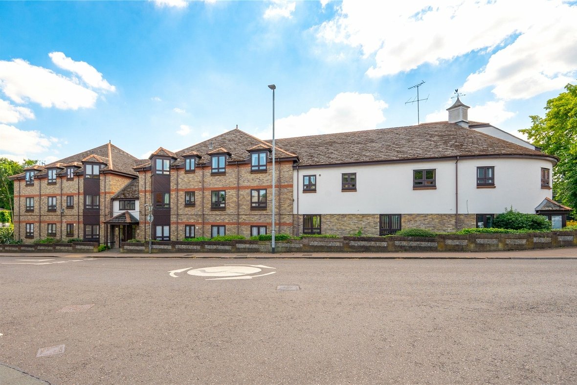 1 Bedroom Apartment For SaleApartment For Sale in Hatfield Road, St. Albans, Hertfordshire - View 8 - Collinson Hall