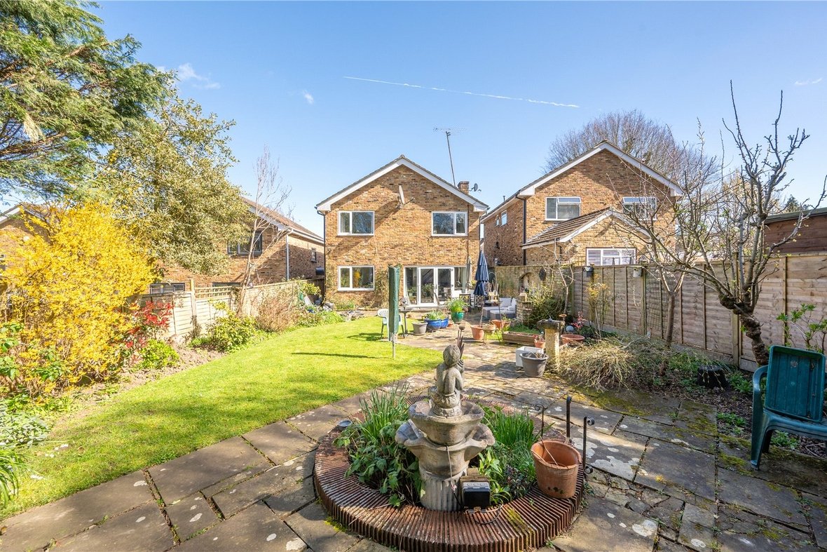 4 Bedroom House New InstructionHouse New Instruction in Field View Rise, Bricket Wood, St. Albans - View 16 - Collinson Hall