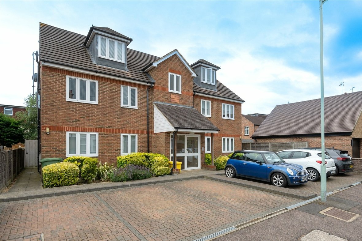 Apartment Let Agreed in Beresford Road, St. Albans, Hertfordshire - View 1 - Collinson Hall