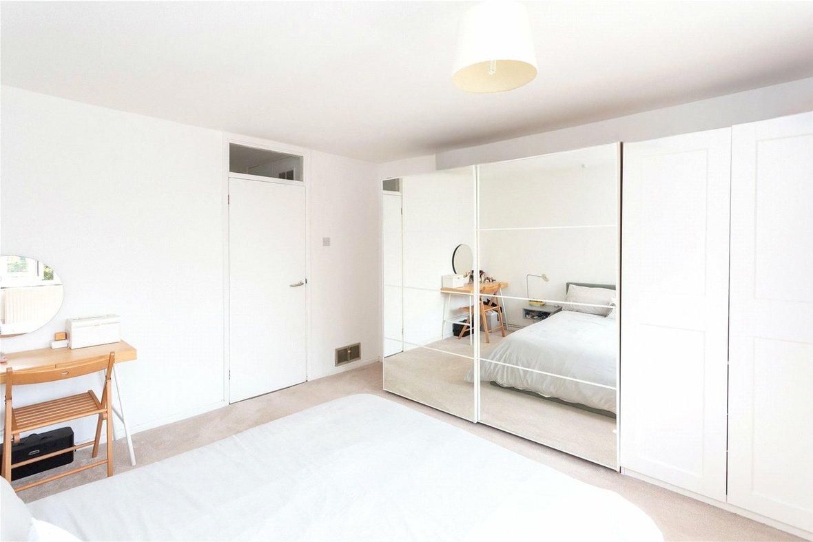 2 Bedroom Apartment For SaleApartment For Sale in Tudor Road, St. Albans, Hertfordshire - View 7 - Collinson Hall