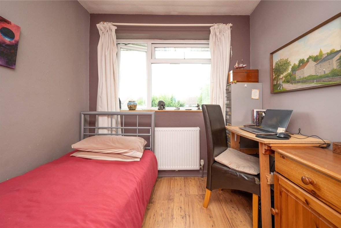 3 Bedroom House For SaleHouse For Sale in Chantry Lane, London Colney, St. Albans - View 9 - Collinson Hall