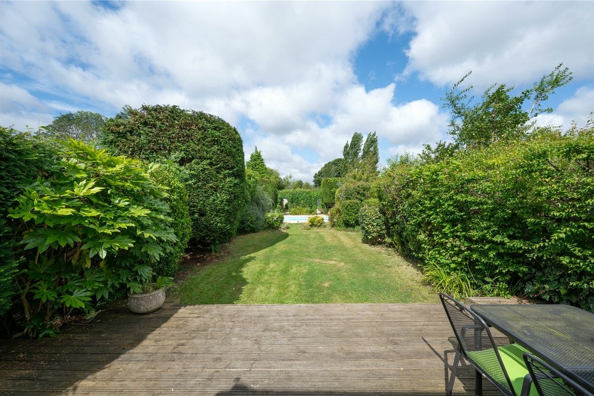 5 Bedroom House For SaleHouse For Sale in The Ridgeway, St. Albans, Hertfordshire - View 11 - Collinson Hall