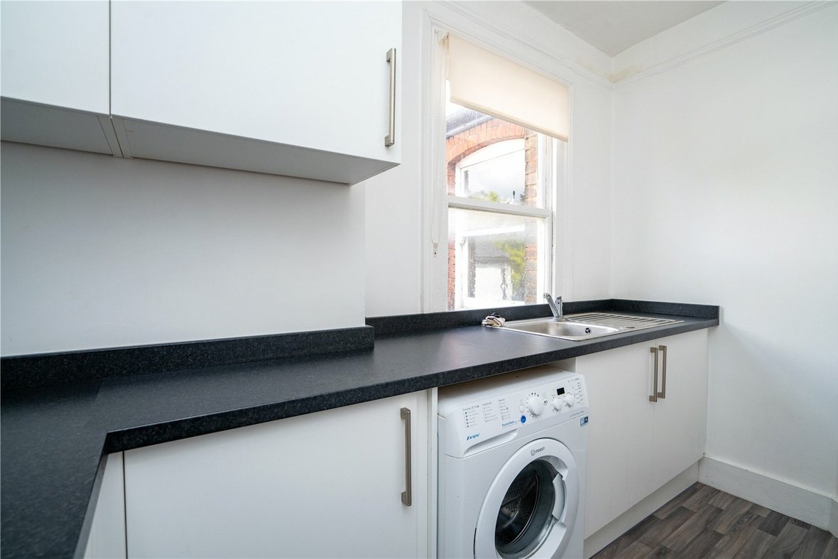 1 Bedroom Maisonette Let AgreedMaisonette Let Agreed in Stanhope Road, St. Albans, Hertfordshire - View 9 - Collinson Hall