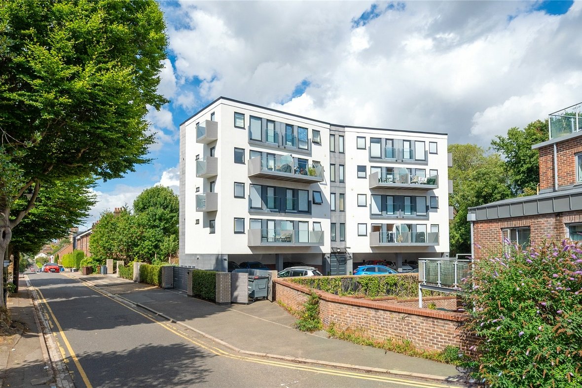 2 Bedroom Apartment LetApartment Let in Old London Road, St. Albans, Hertfordshire - View 12 - Collinson Hall