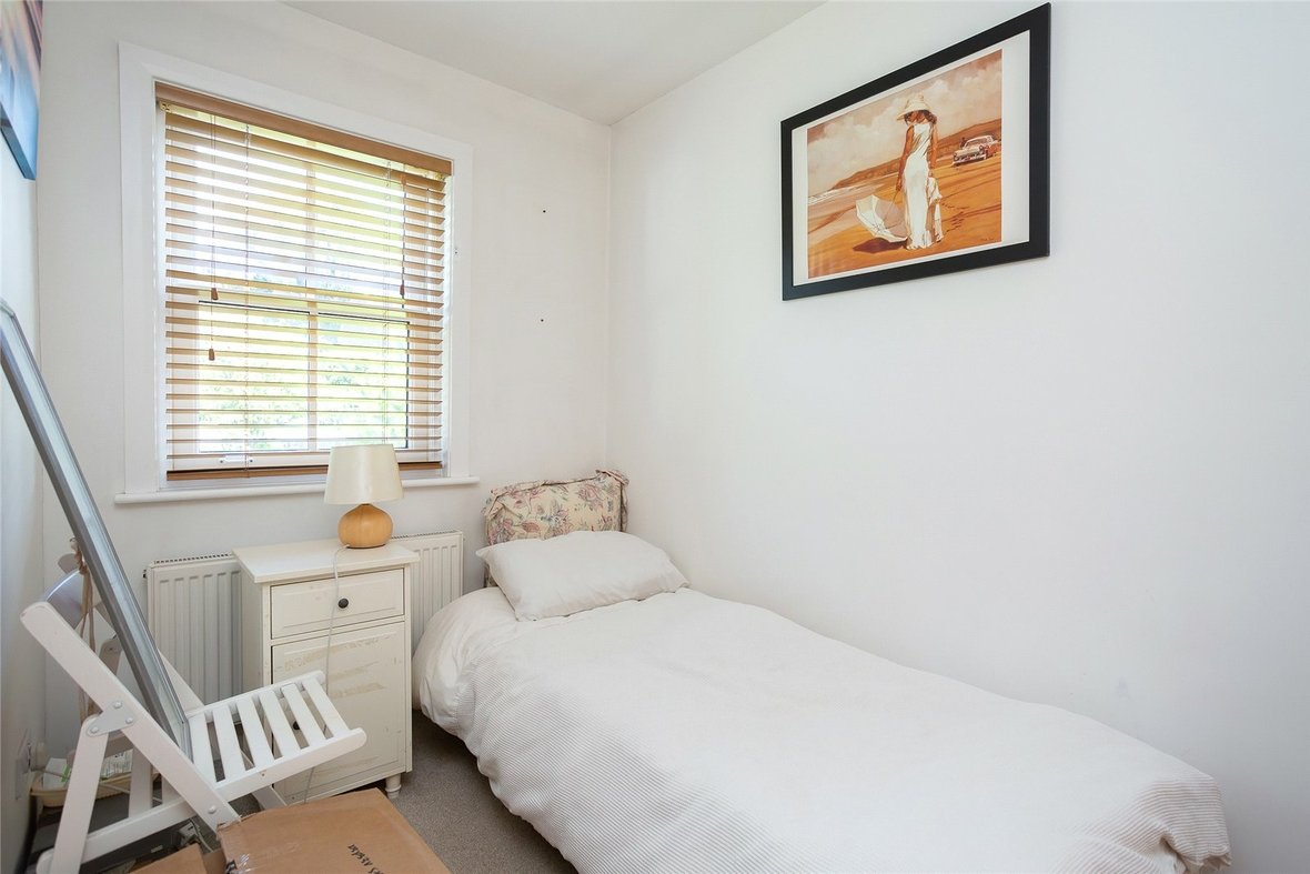 2 Bedroom House For SaleHouse For Sale in New England Street, St. Albans, Hertfordshire - View 7 - Collinson Hall