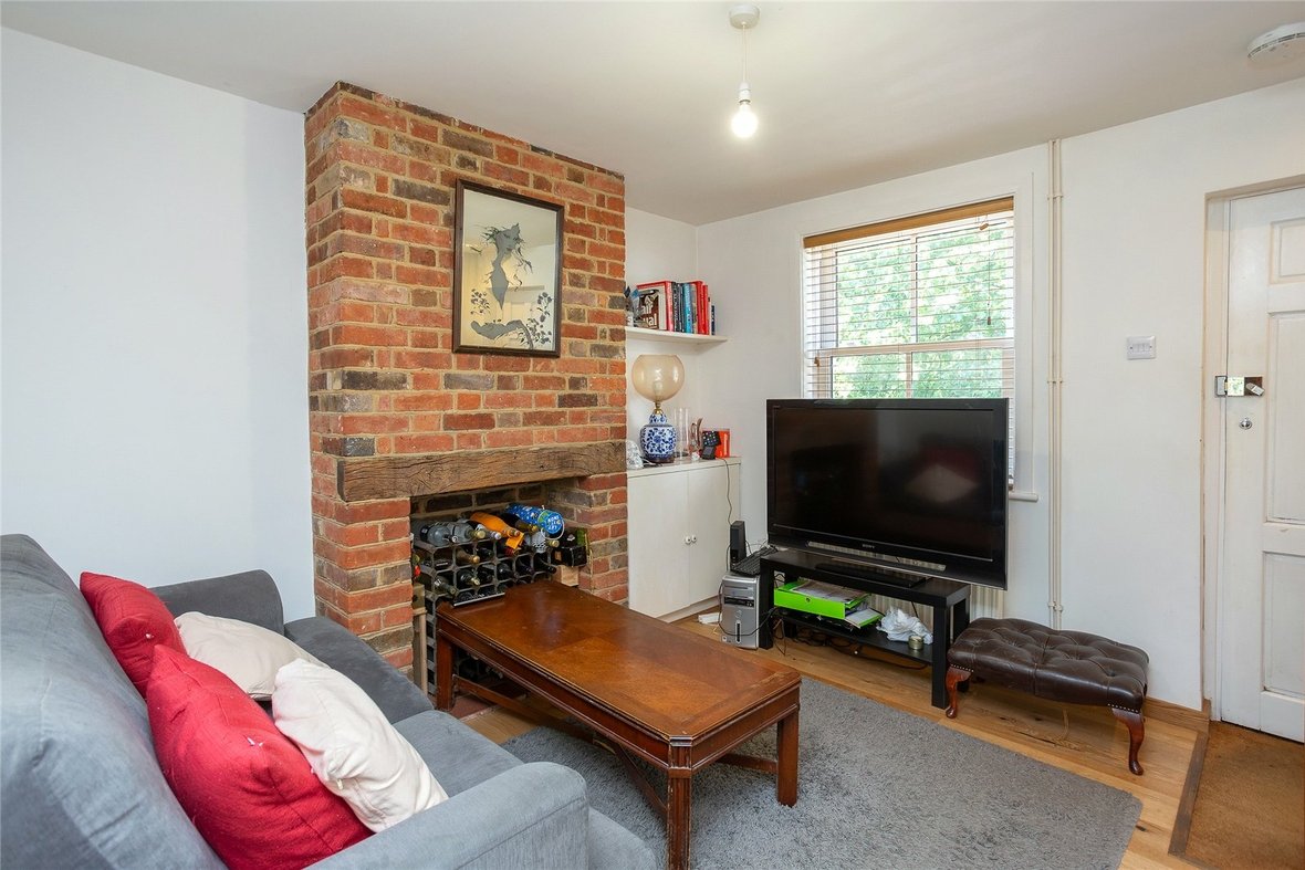 2 Bedroom House For SaleHouse For Sale in New England Street, St. Albans, Hertfordshire - View 2 - Collinson Hall