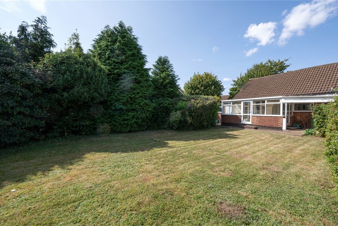 2 Bedroom Bungalow Sold Subject to ContractBungalow Sold Subject to Contract in Robert Avenue, St. Albans, Hertfordshire - View 14 - Collinson Hall