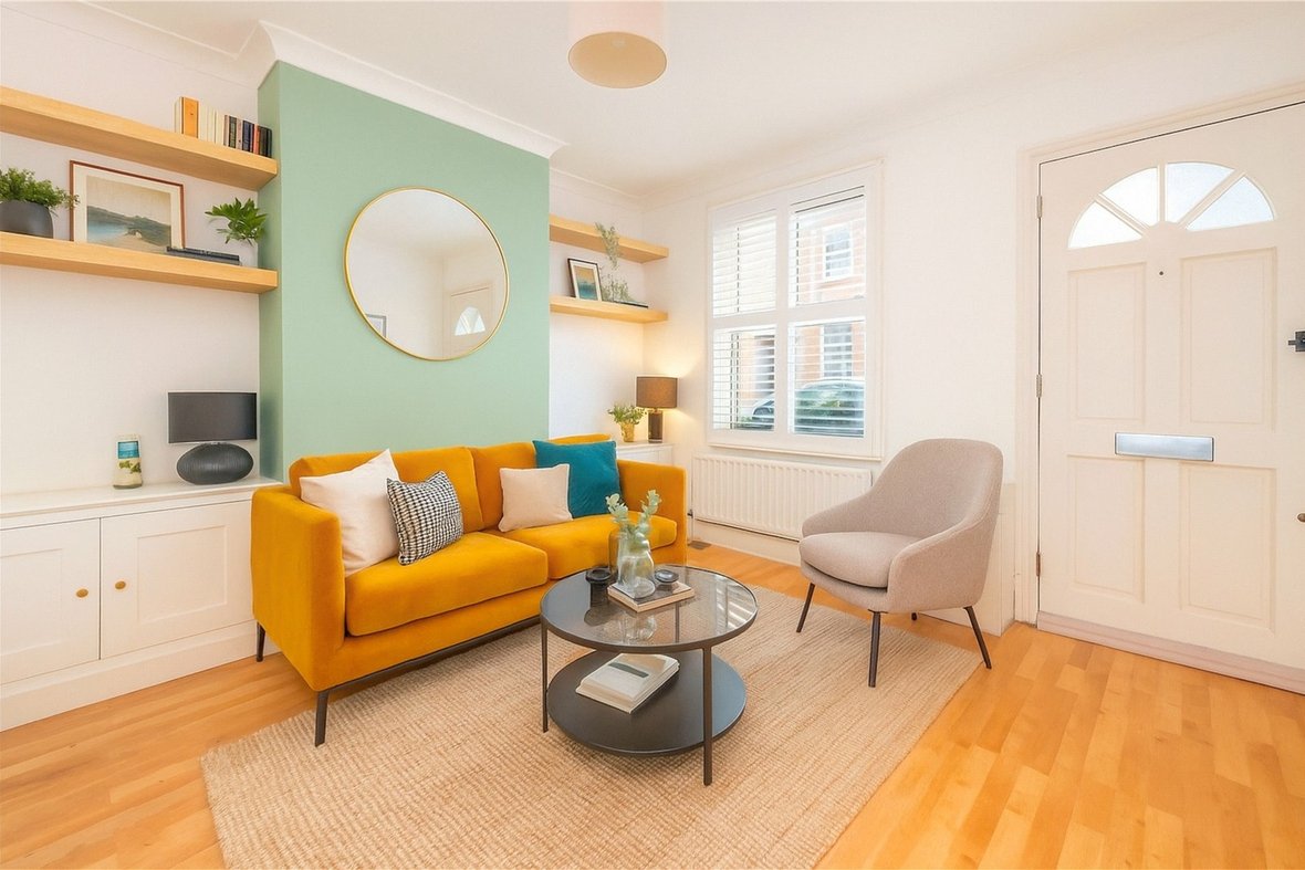 2 Bedroom House To LetHouse To Let in Arthur Road, St. Albans, Hertfordshire - View 1 - Collinson Hall