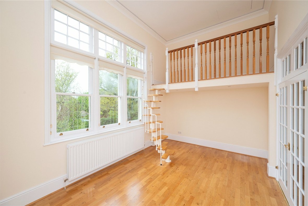 2 Bedroom Apartment New InstructionApartment New Instruction in Goldsmith Way, St. Albans, Hertfordshire - View 10 - Collinson Hall