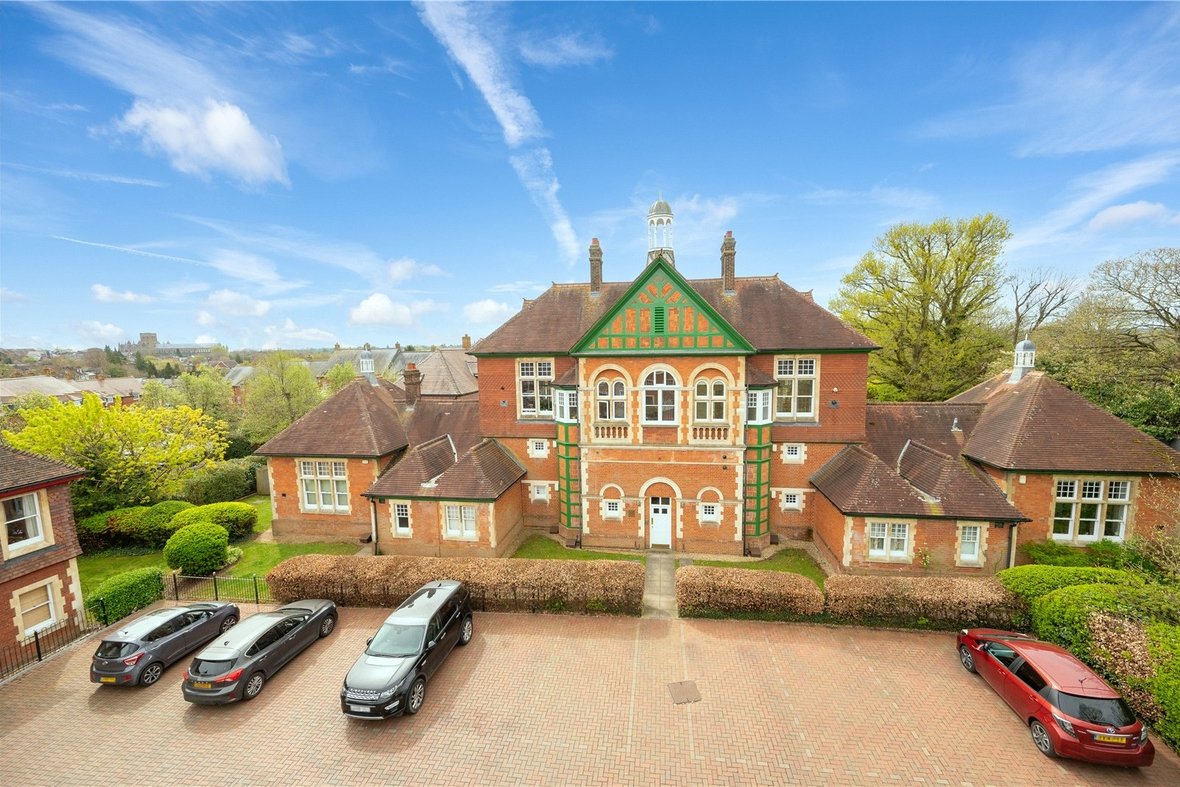 2 Bedroom Apartment New InstructionApartment New Instruction in Goldsmith Way, St. Albans, Hertfordshire - View 12 - Collinson Hall