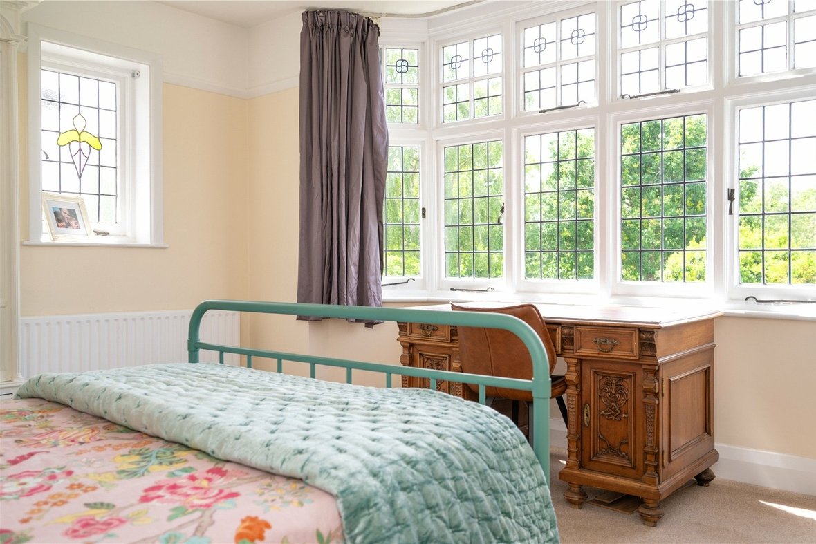 4 Bedroom House New InstructionHouse New Instruction in Woodstock Road North, St. Albans, Hertfordshire - View 18 - Collinson Hall