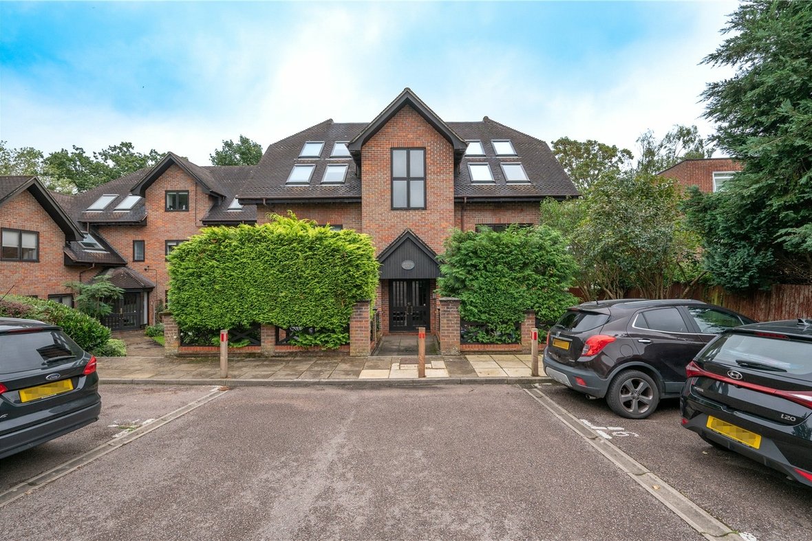 2 Bedroom Apartment New InstructionApartment New Instruction in Lichfield Place, Lemsford Road, St. Albans - View 1 - Collinson Hall