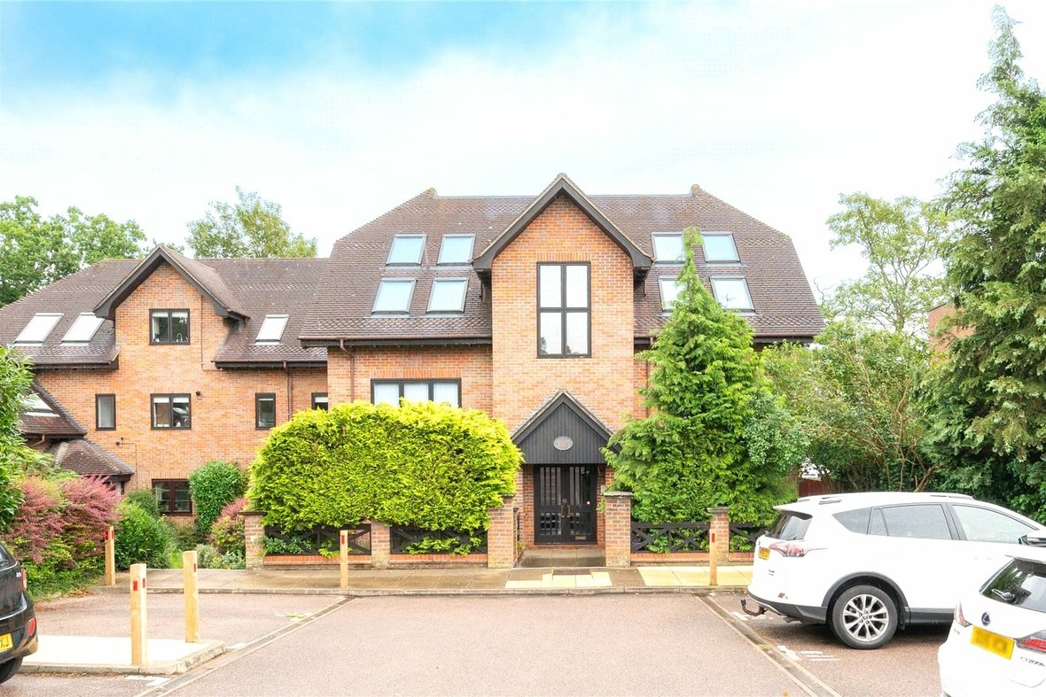 2 Bedroom Apartment Sold Subject to ContractApartment Sold Subject to Contract in Lichfield Place, Lemsford Road, St. Albans - View 1 - Collinson Hall