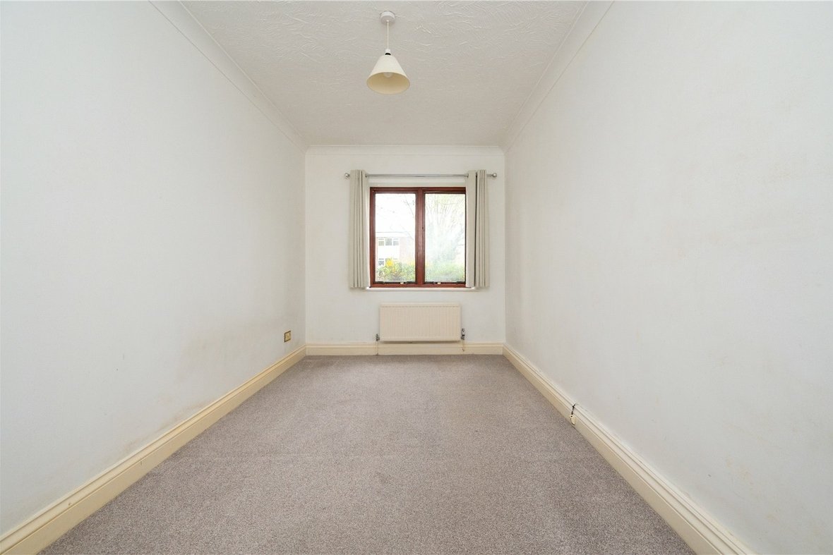 2 Bedroom Apartment Sold Subject to ContractApartment Sold Subject to Contract in Lichfield Place, Lemsford Road, St. Albans - View 11 - Collinson Hall