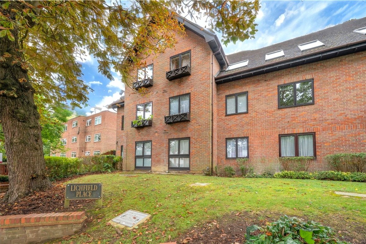 2 Bedroom Apartment Sold Subject to ContractApartment Sold Subject to Contract in Lichfield Place, Lemsford Road, St. Albans - View 14 - Collinson Hall