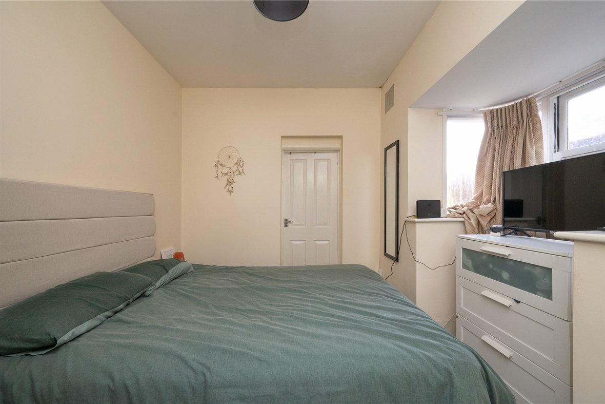 1 Bedroom Apartment LetApartment Let in Catherine Street, St. Albans - View 5 - Collinson Hall