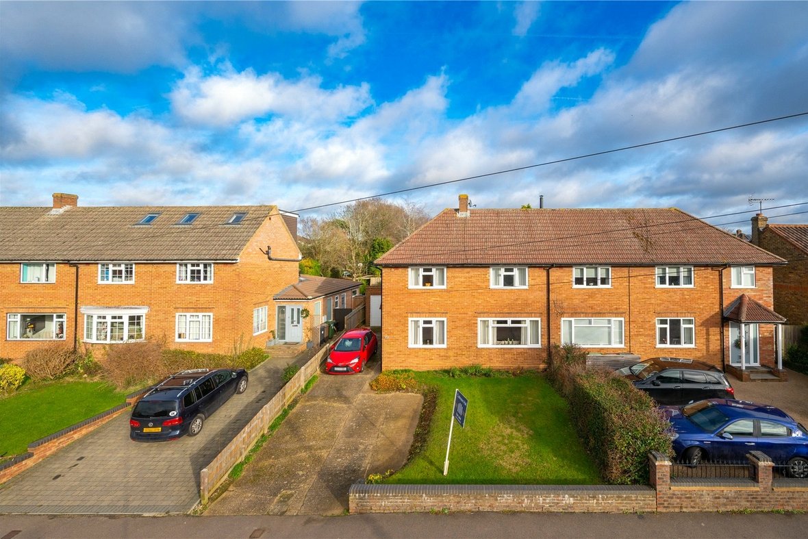 3 Bedroom House For SaleHouse For Sale in Westfields, St. Albans, Hertfordshire - View 17 - Collinson Hall