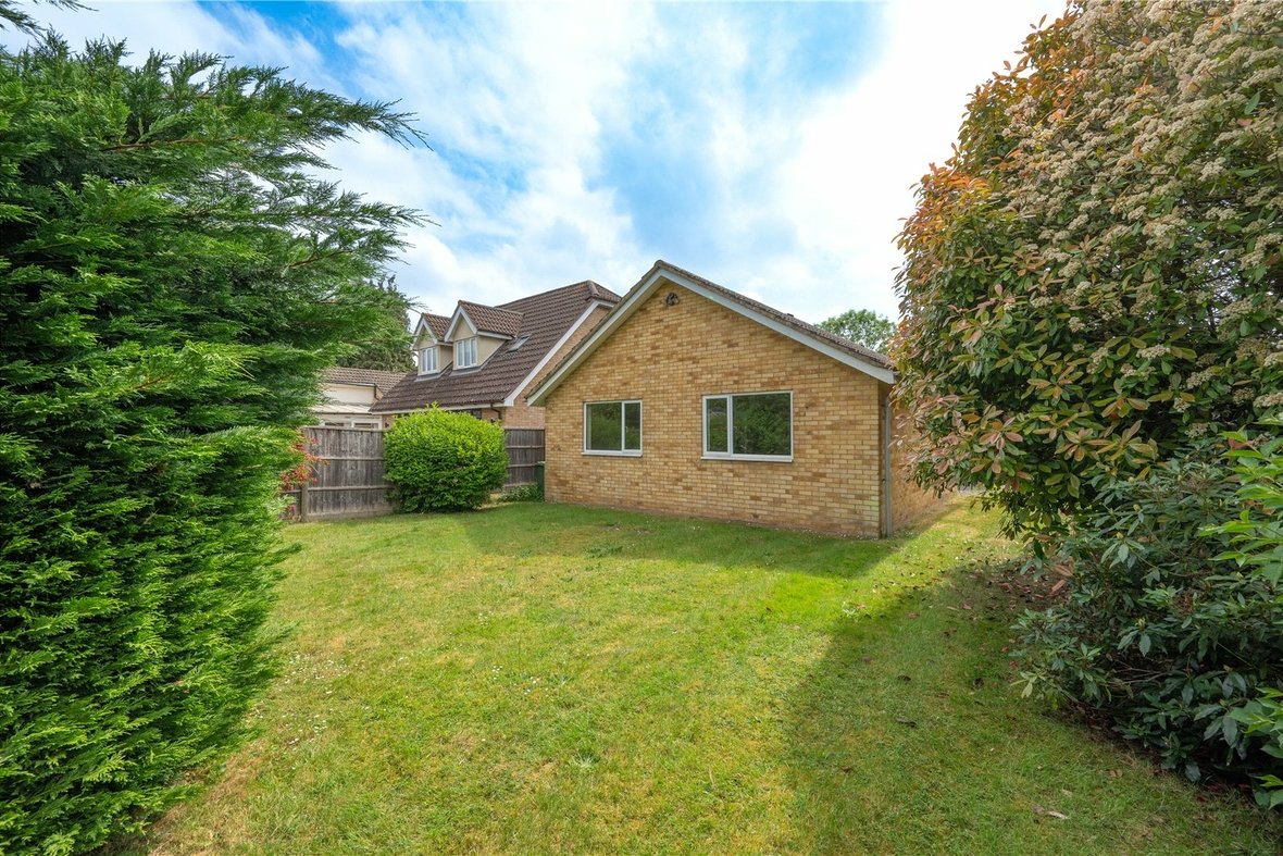 3 Bedroom Bungalow New InstructionBungalow New Instruction in Watford Road, St. Albans, Hertfordshire - View 10 - Collinson Hall