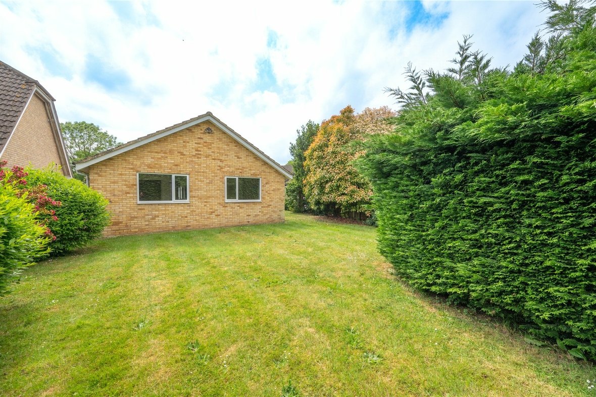 3 Bedroom Bungalow New InstructionBungalow New Instruction in Watford Road, St. Albans, Hertfordshire - View 16 - Collinson Hall