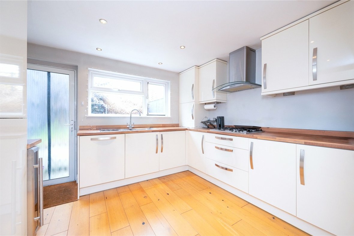 2 Bedroom House For SaleHouse For Sale in Bedford Road, St. Albans, Hertfordshire - View 2 - Collinson Hall