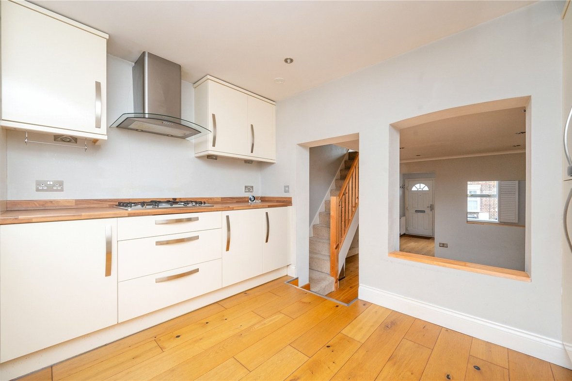 2 Bedroom House Sold Subject to ContractHouse Sold Subject to Contract in Bedford Road, St. Albans, Hertfordshire - View 4 - Collinson Hall