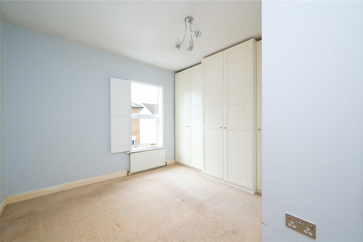 2 Bedroom House Sold Subject to ContractHouse Sold Subject to Contract in Bedford Road, St. Albans, Hertfordshire - View 6 - Collinson Hall