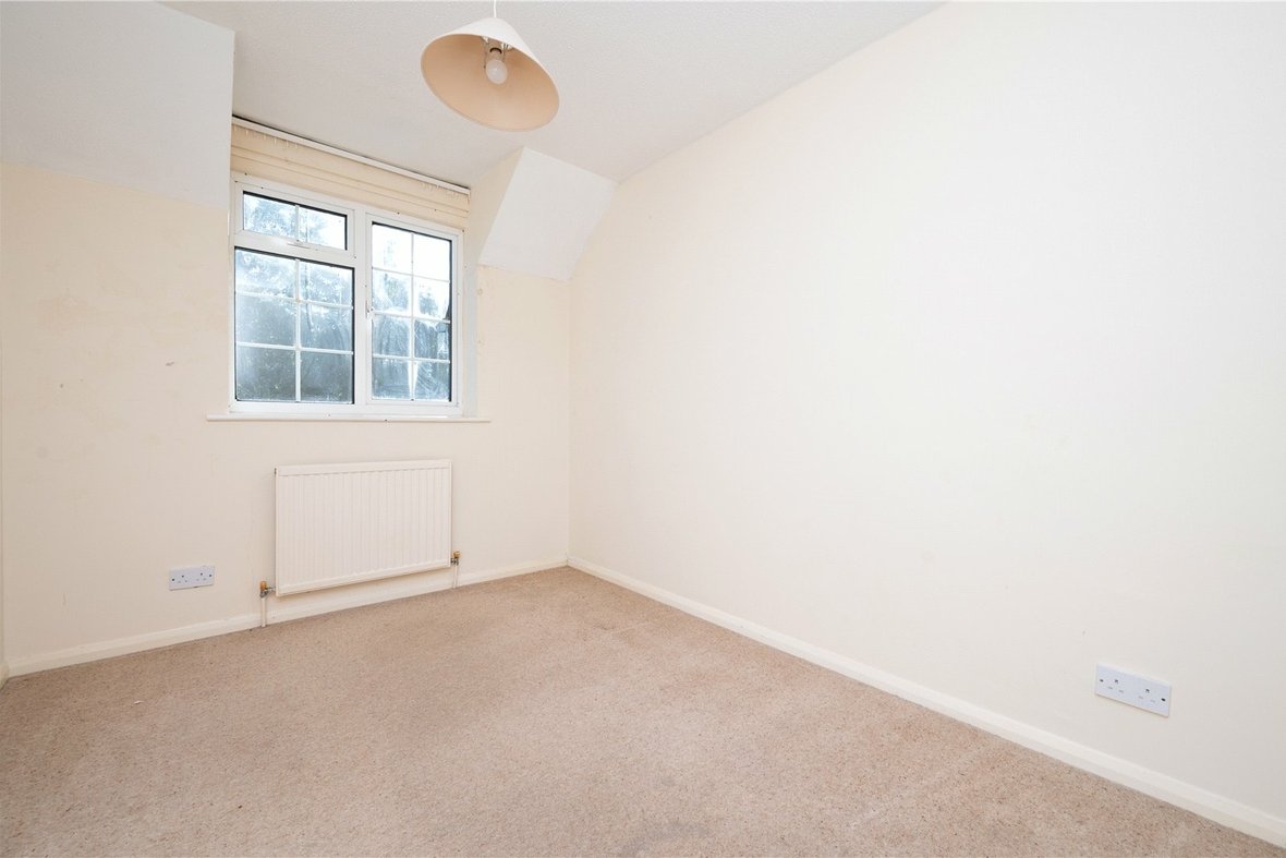 2 Bedroom House New InstructionHouse New Instruction in Wilstone Drive, St. Albans, Hertfordshire - View 11 - Collinson Hall