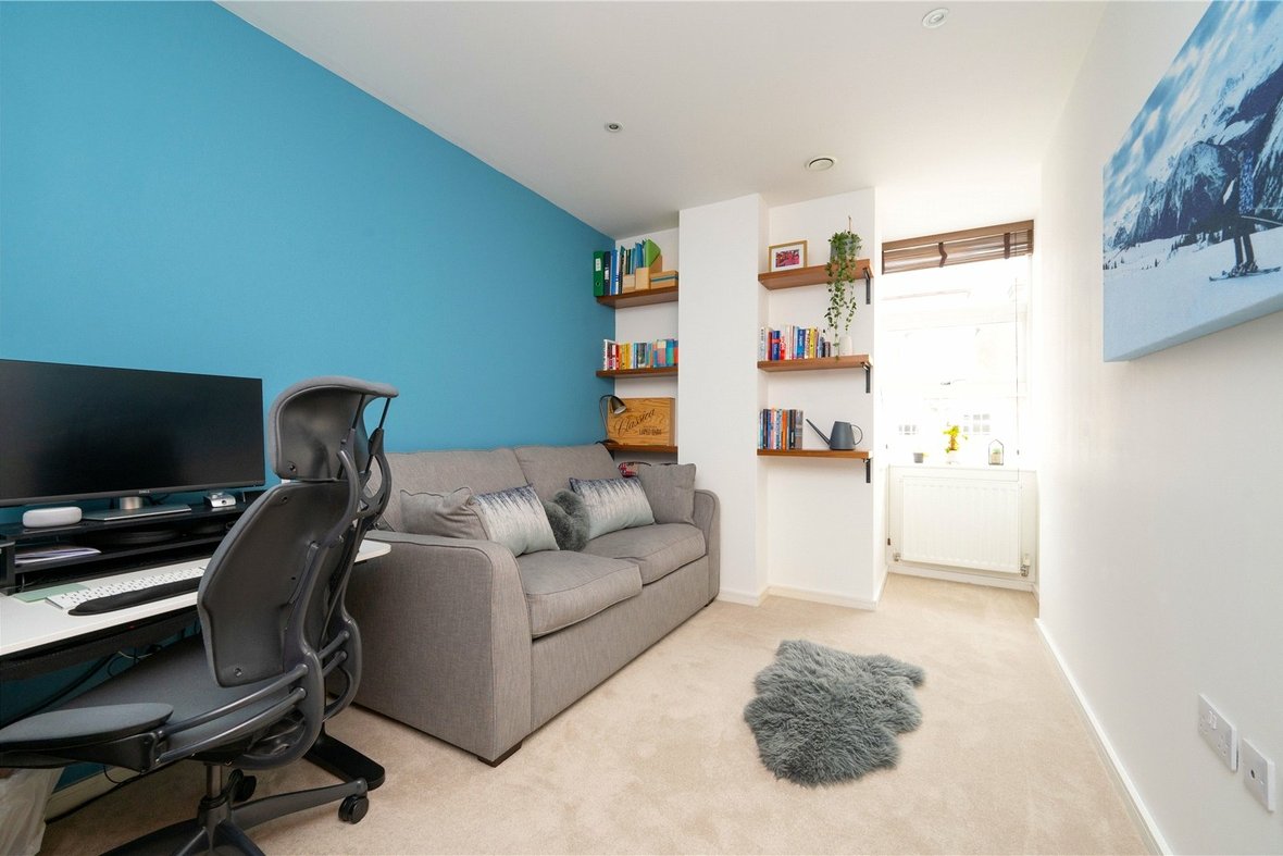 2 Bedroom Apartment New InstructionApartment New Instruction in London Road, St. Albans - View 10 - Collinson Hall