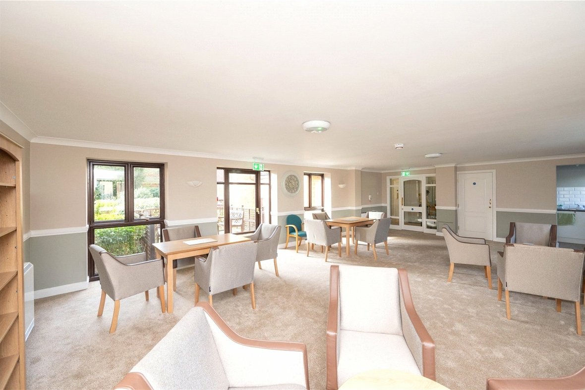 1 Bedroom Apartment New InstructionApartment New Instruction in Beaumonds, Upper Marlborough Road, St. Albans - View 9 - Collinson Hall