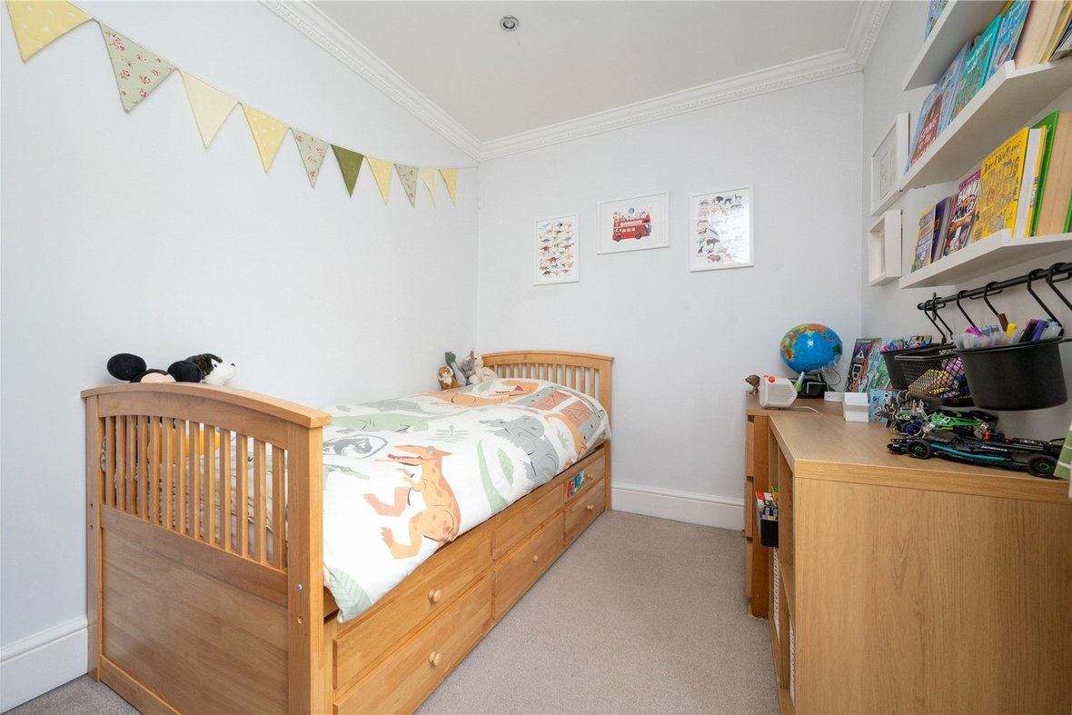 3 Bedroom House New InstructionHouse New Instruction in Sandpit Lane, St. Albans, Hertfordshire - View 13 - Collinson Hall