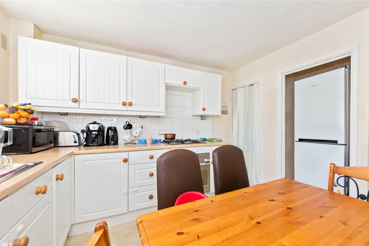 2 Bedroom Maisonette New InstructionMaisonette New Instruction in Tennyson Road, St. Albans, Hertfordshire - View 6 - Collinson Hall