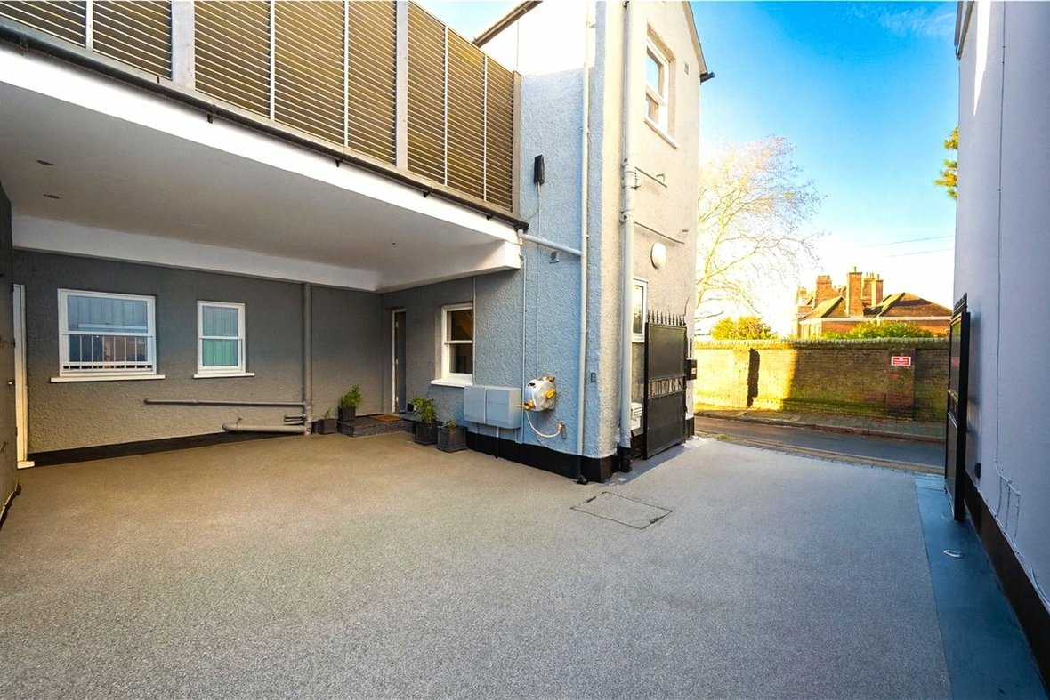 2 Bedroom Maisonette New InstructionMaisonette New Instruction in Catherine Street, St. Albans, Hertfordshire - View 12 - Collinson Hall