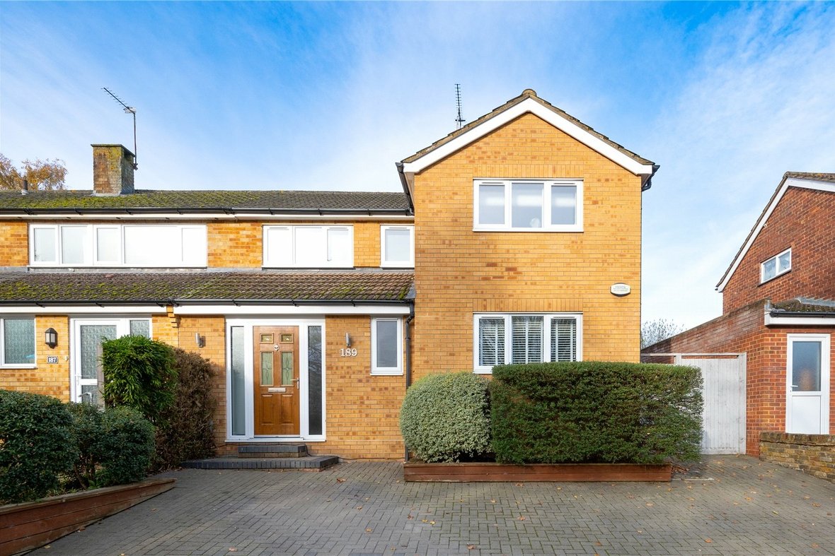 4 Bedroom House For SaleHouse For Sale in Sandpit Lane, St. Albans, Hertfordshire - View 1 - Collinson Hall